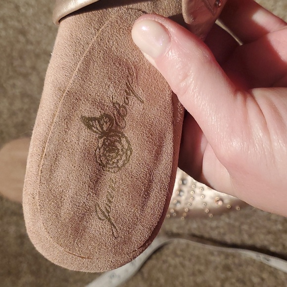 Gently loved! Joan Boyce bejeweled heeled mule sandals - Picture 5 of 6